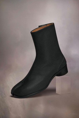 Black Maison Margiela Tabi Ankle Boots | AU_MM20168