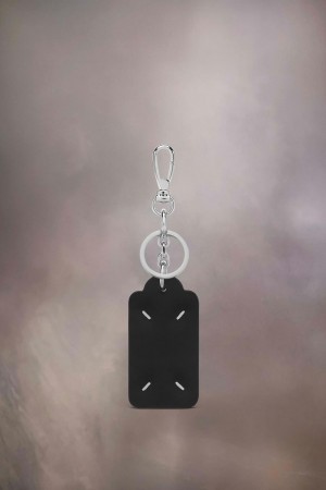 Black White Maison Margiela Four Stitches Keyring | AU_MM58512