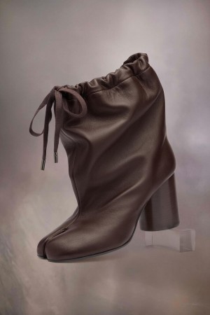 Brown Maison Margiela Tabi Drawstring Ankle Boots | AU_MM53814