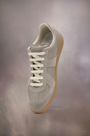 Grey Maison Margiela Replica Sneakers | AU_MM71961