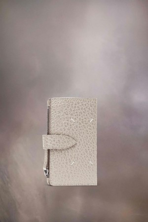 White Maison Margiela Four Stitches Zip Wallet | AU_MM75589