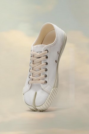 White Maison Margiela Tabi Sneakers | AU_MM21991