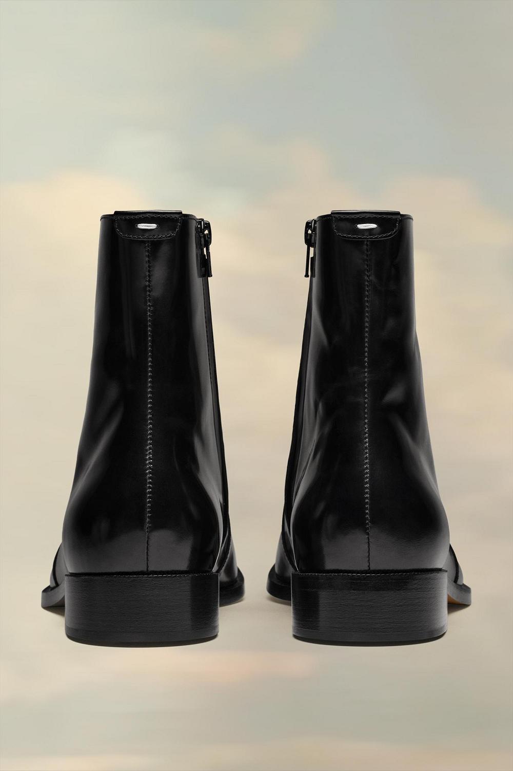 Black Maison Margiela Brushed Leather Boots | AU_MM75104