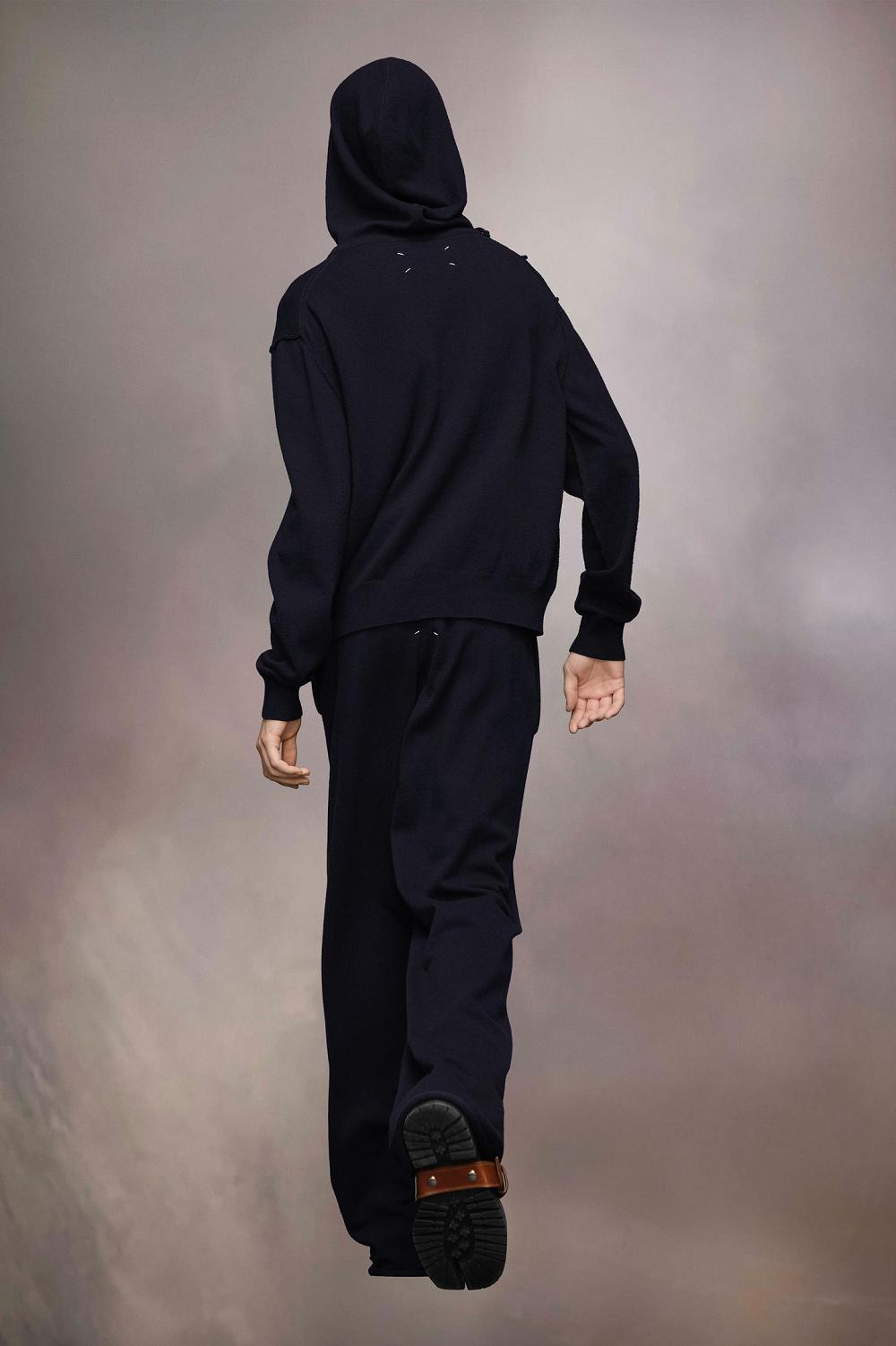 Black Maison Margiela DéCortiqué Cashmere Hoodie | AU_MM11953