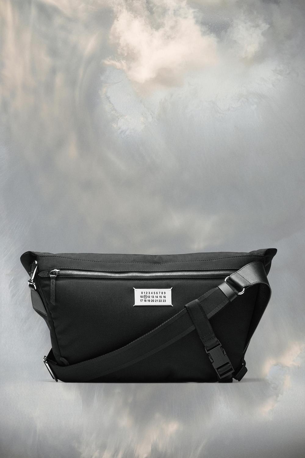 Black Maison Margiela Glam Slam Sport Cycle Messenger | AU_MM70373