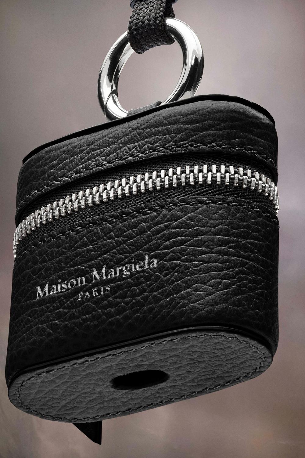 Black Maison Margiela Logo Airpod Case | AU_MM95001