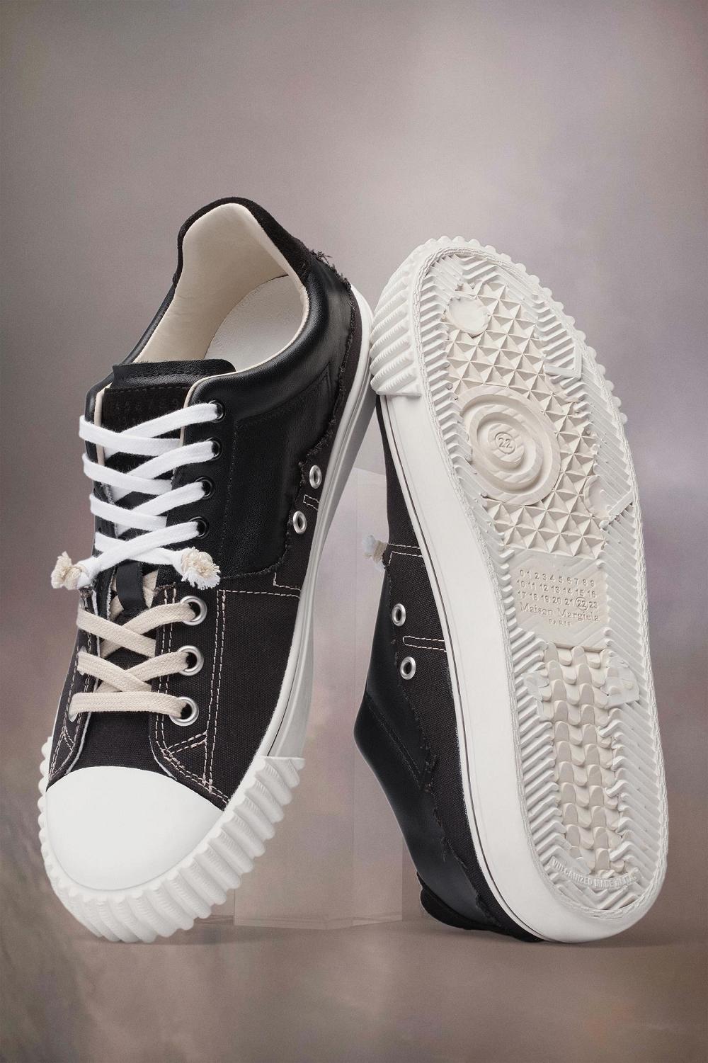 Black Maison Margiela New Evolution Sneakers | AU_MM88235