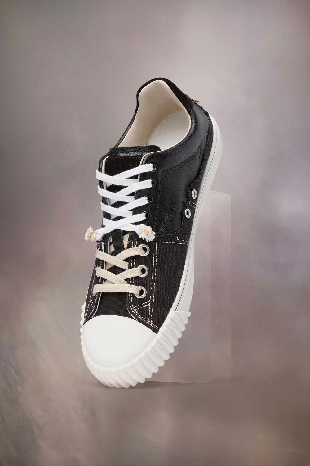 Black Maison Margiela New Evolution Sneakers | AU_MM88235