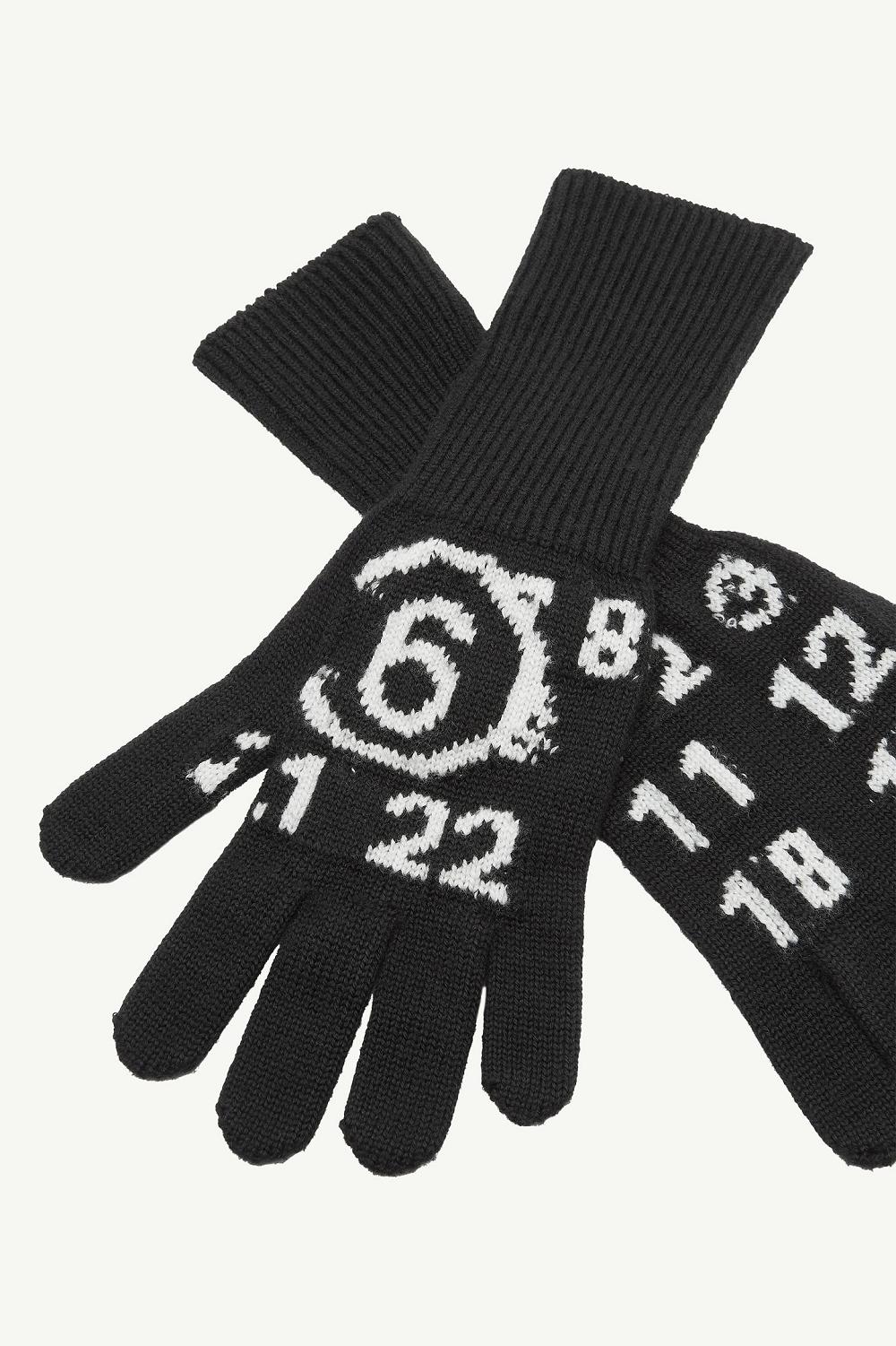 Black Maison Margiela Numeric Wool Gloves | AU_MM28961