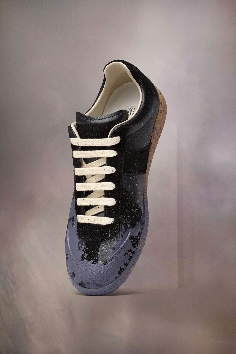 Black Maison Margiela Paint Replica Sneaker | AU_MM18275