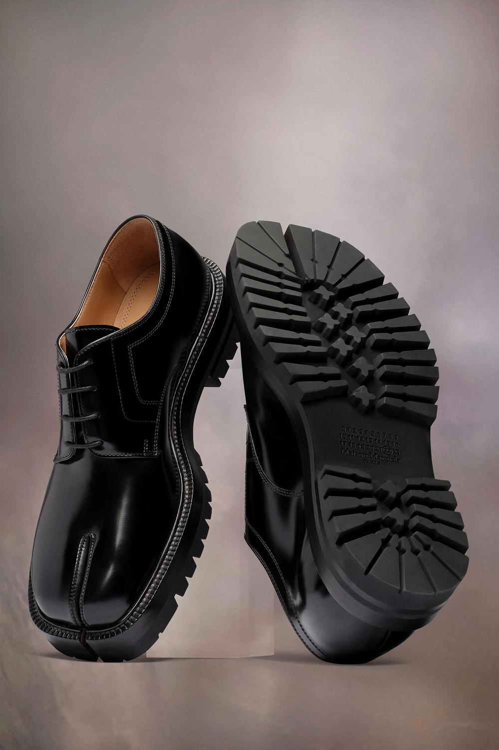 Black Maison Margiela Tabi Lace-ups | AU_MM68173