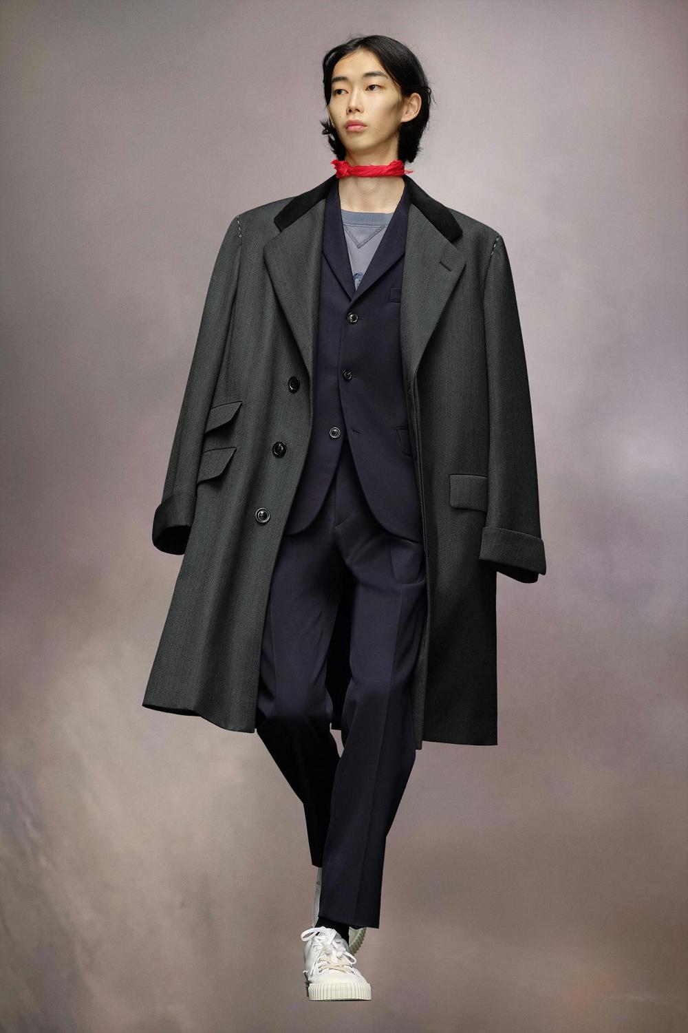 Black Maison Margiela Work-in-progress Wool Coat | AU_MM54543