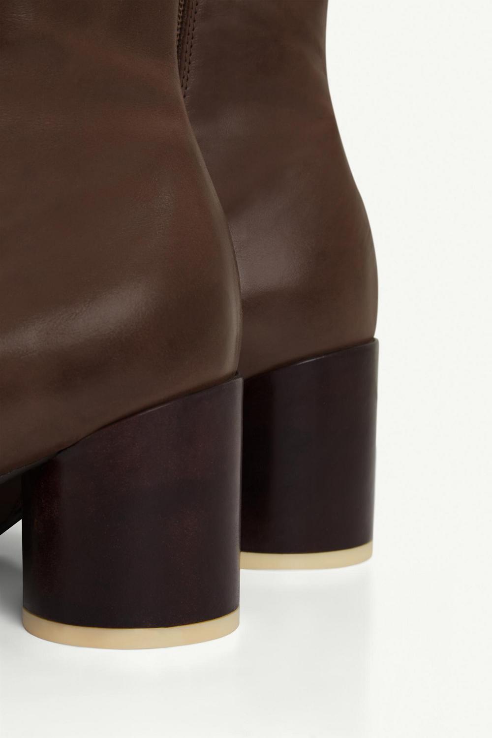 Brown Maison Margiela Anatomic Ankle Boots | AU_MM98033