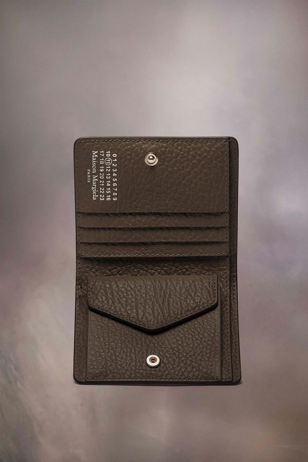 Brown Maison Margiela Four Stitches Pocket Cardholder | AU_MM62825