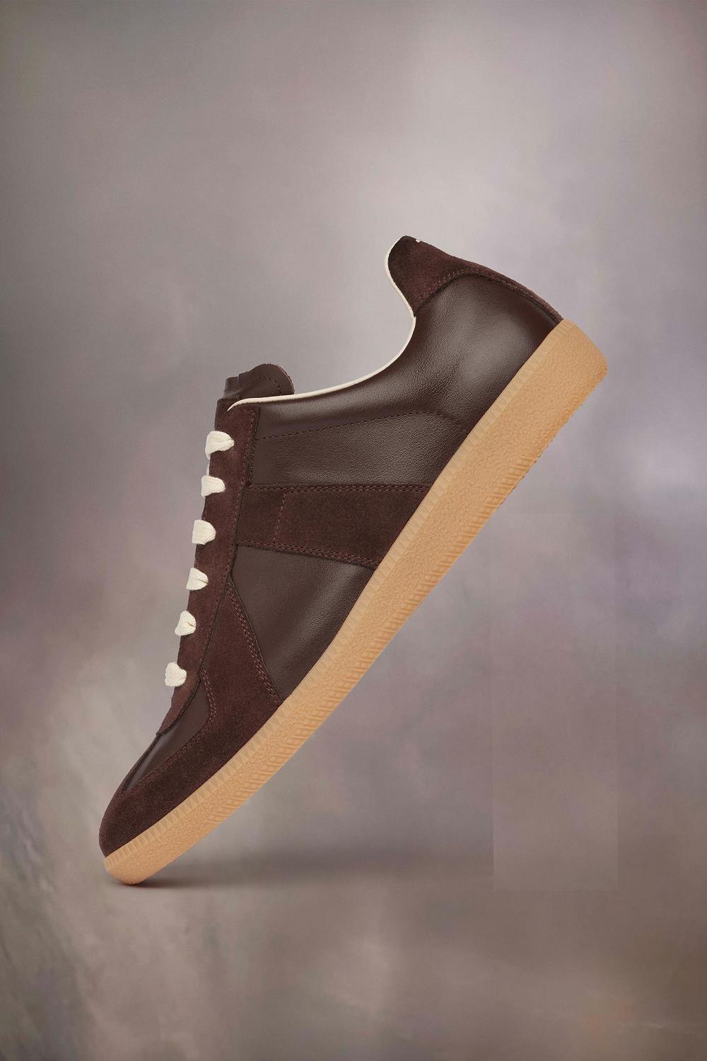 Brown Maison Margiela Replica Sneakers | AU_MM80037