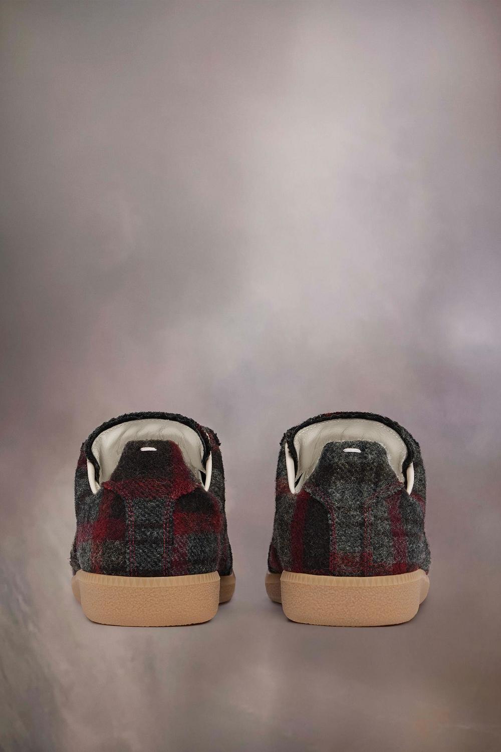 Red Black Maison Margiela Recicla Replica Sneakers | AU_MM13892