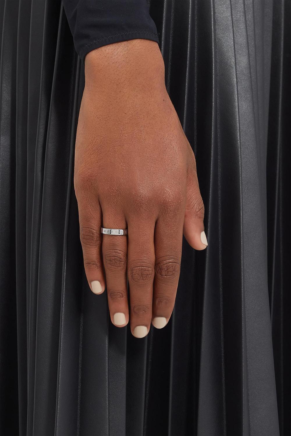 Silver Maison Margiela Minimal Logo Ring | AU_MM52153