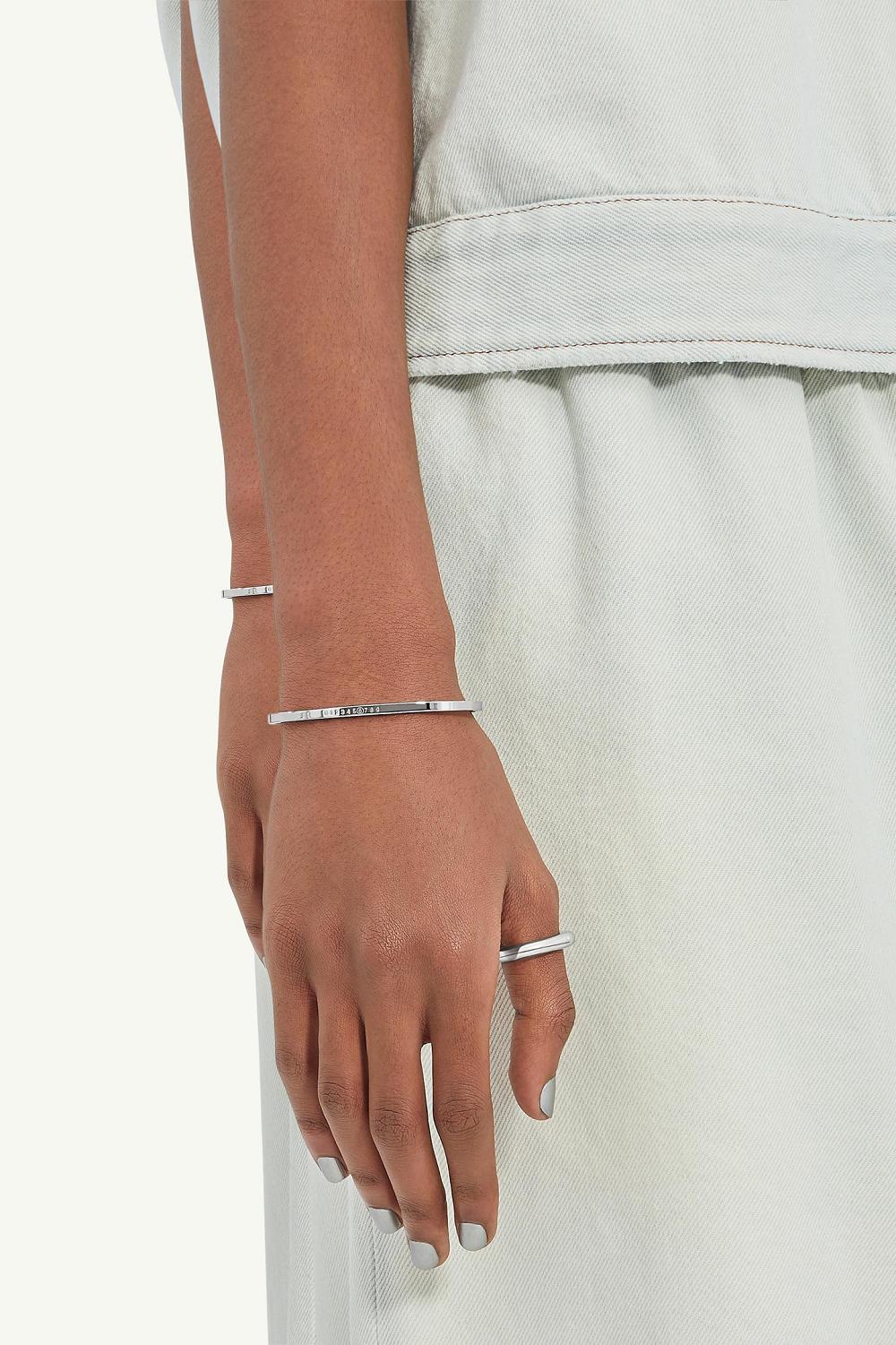 Silver Maison Margiela Numeric Minimal Signature Cuff Bracelet | AU_MM38242