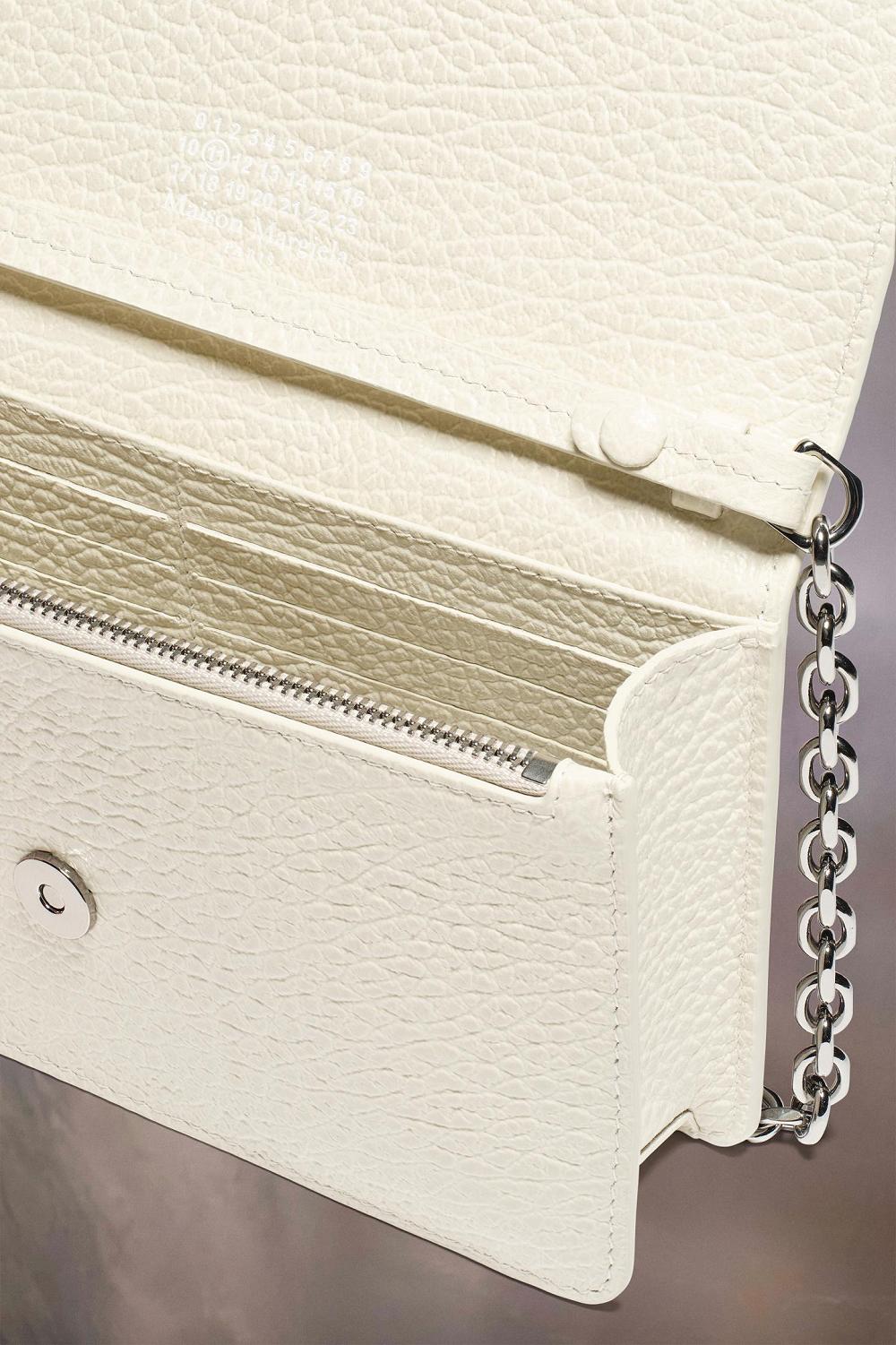 White Maison Margiela Four Stitches Chain Wallet | AU_MM64929