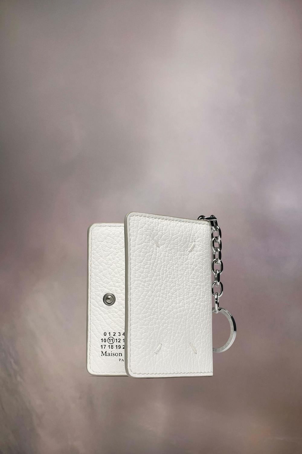 White Maison Margiela Four Stitches Keyring Cardholder | AU_MM56346