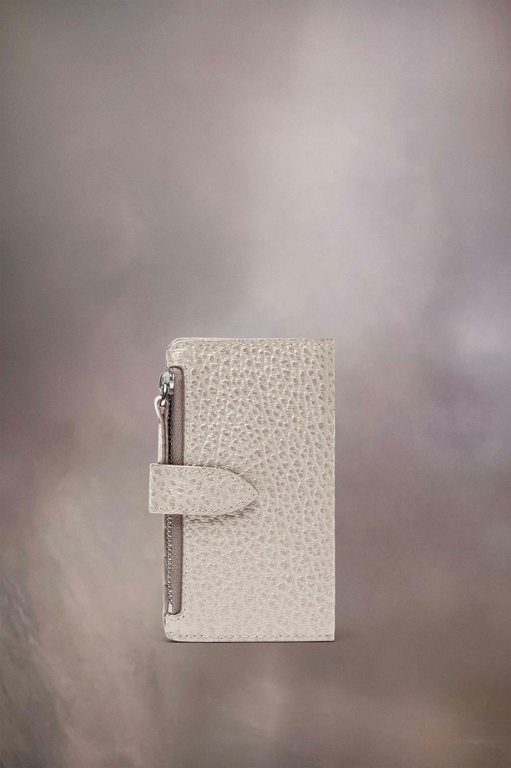 White Maison Margiela Four Stitches Zip Wallet | AU_MM17401