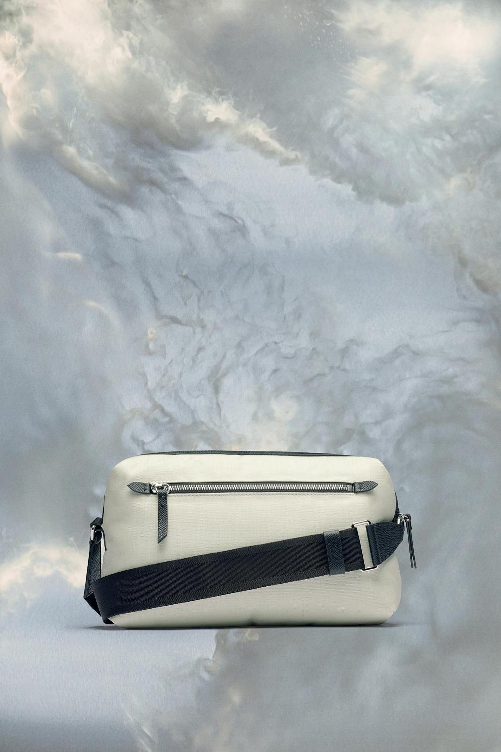 White Maison Margiela Glam Slam Sport Camera Bag | AU_MM35499